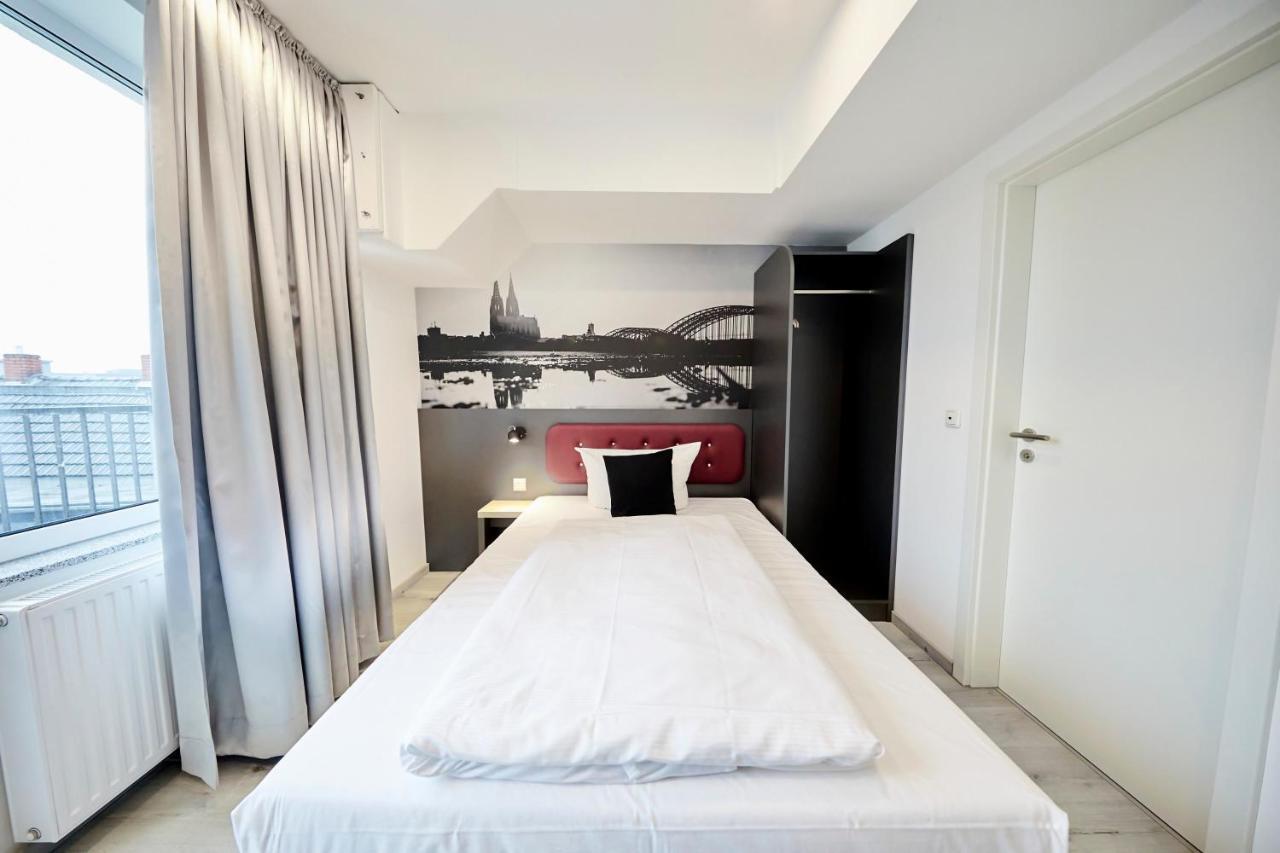 Loft Am Ring Hotel Кельн Екстер'єр фото